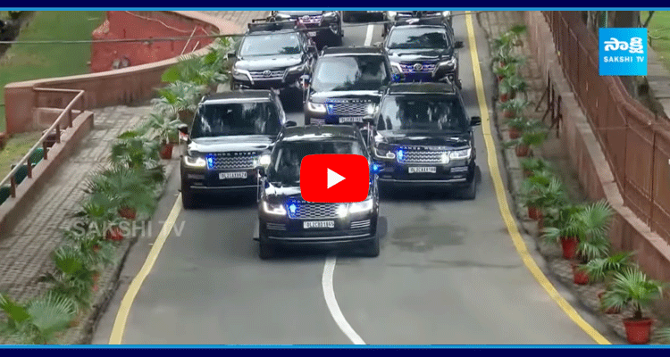 PM Narendra Modi Convoy Visuals At Red Fort 2