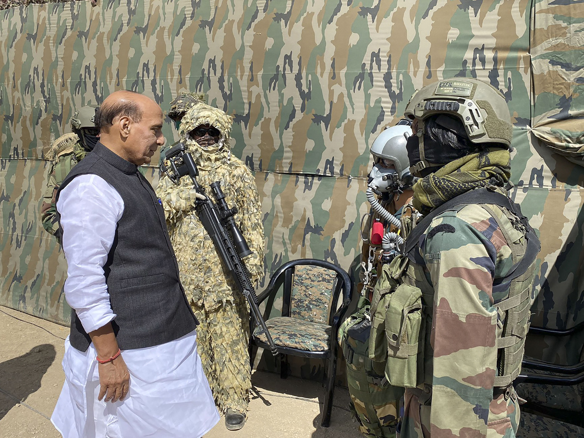 Defence Minister Rajnath Singh Visits Ladakh Photo Gallery - Sakshi