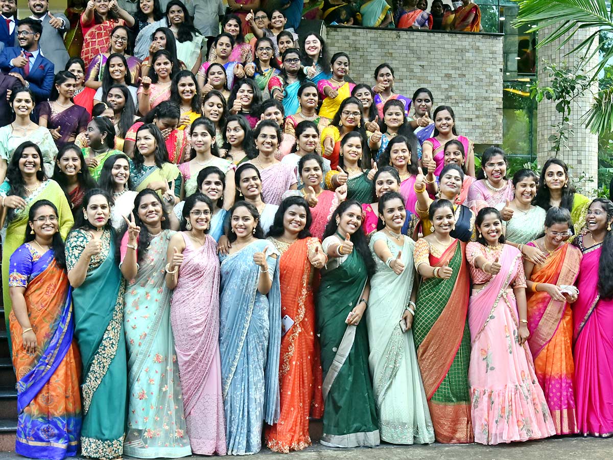 Guntur Medical College Graduation Ceremony Photo Gallery - Sakshi