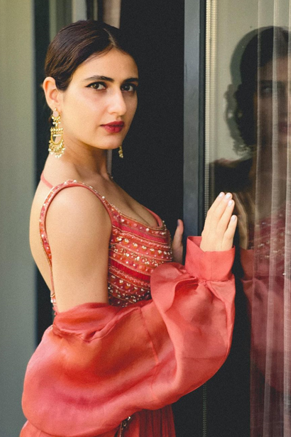 Fatima Sana Shaikh Hd photos - Sakshi