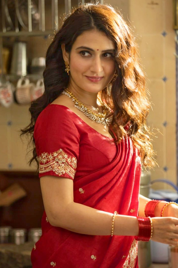 Fatima Sana Shaikh Hd photos - Sakshi