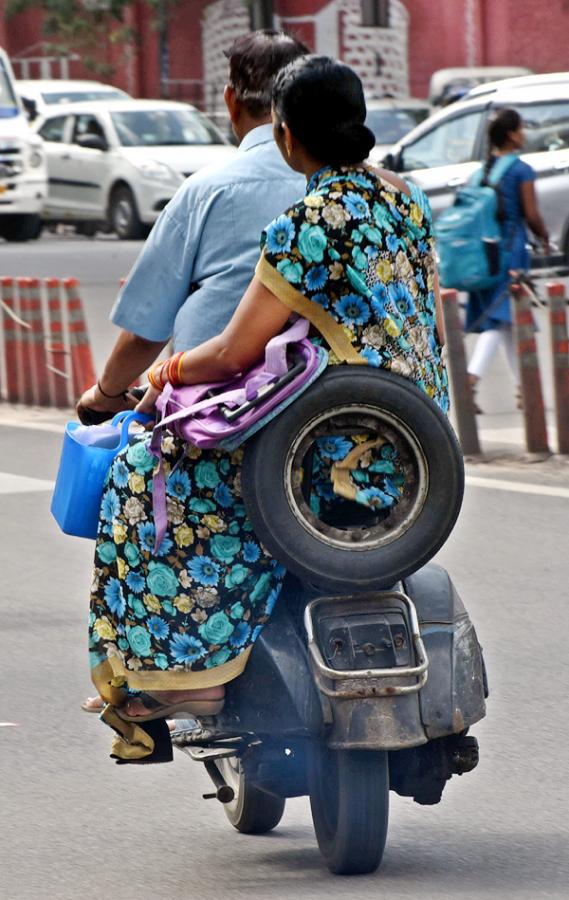 Bikes No Number Plate In Hyderabad - Sakshi