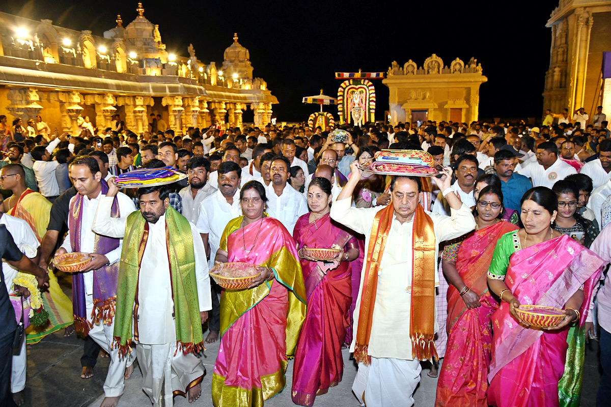 Yadadri Sri Lakshmi Narasimha Swamy Kalyana Mahotsavam - Sakshi