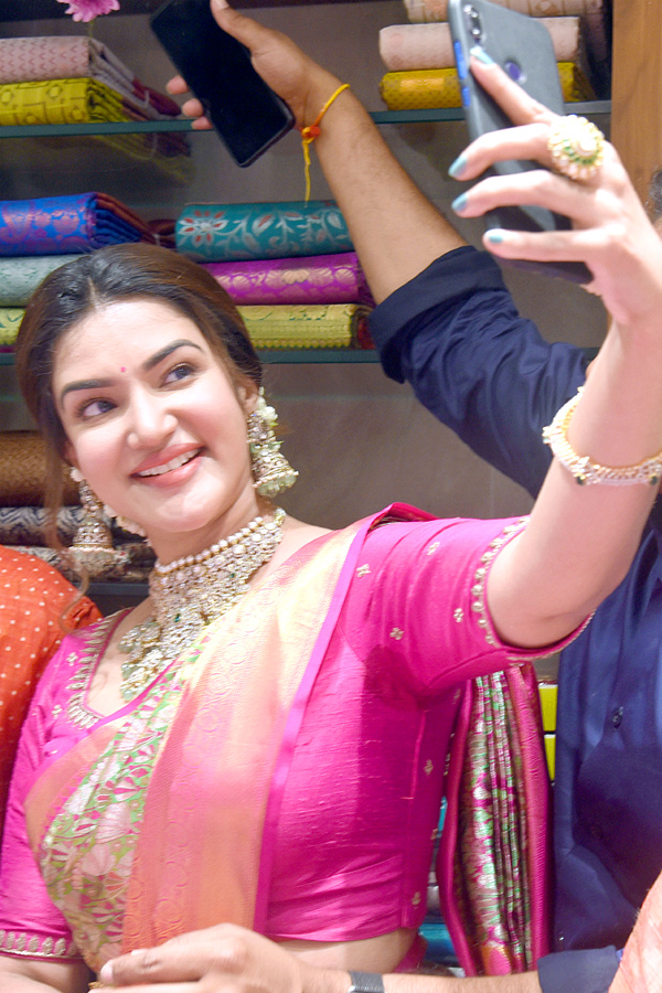 Honey Rose Shop opening in Warangal Photos - Sakshi