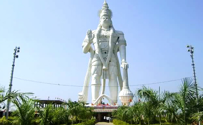 Top 10 Tallest Statues In India - Sakshi