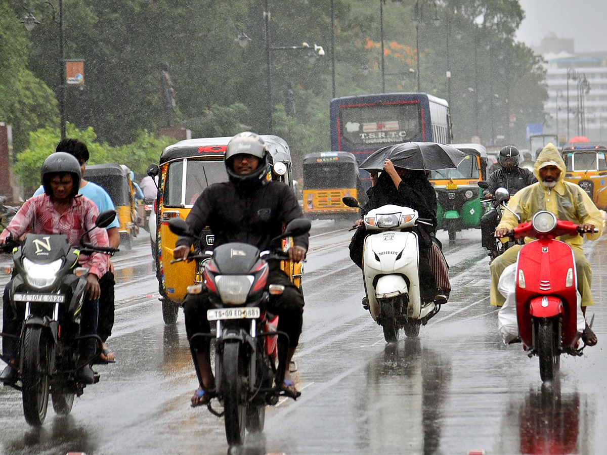 Heavy Rains Lashes Hyderabad Photos - Sakshi