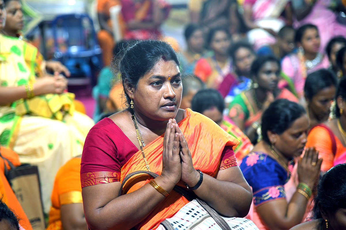 Shakambari Utsavalu Started in Vijayawada - Sakshi