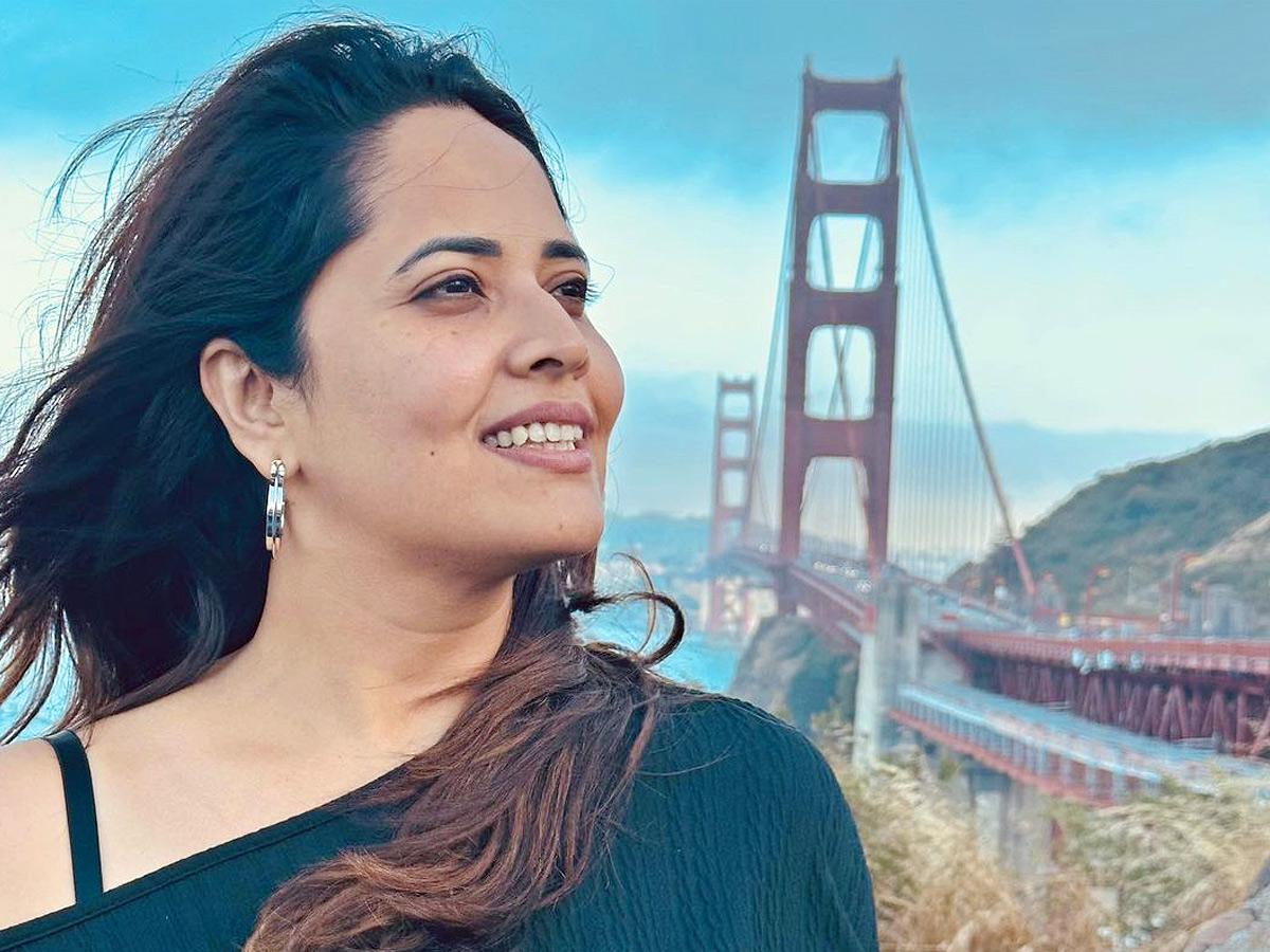 Anchor Anasuya Enjoying With Her Family in California Photos - Sakshi