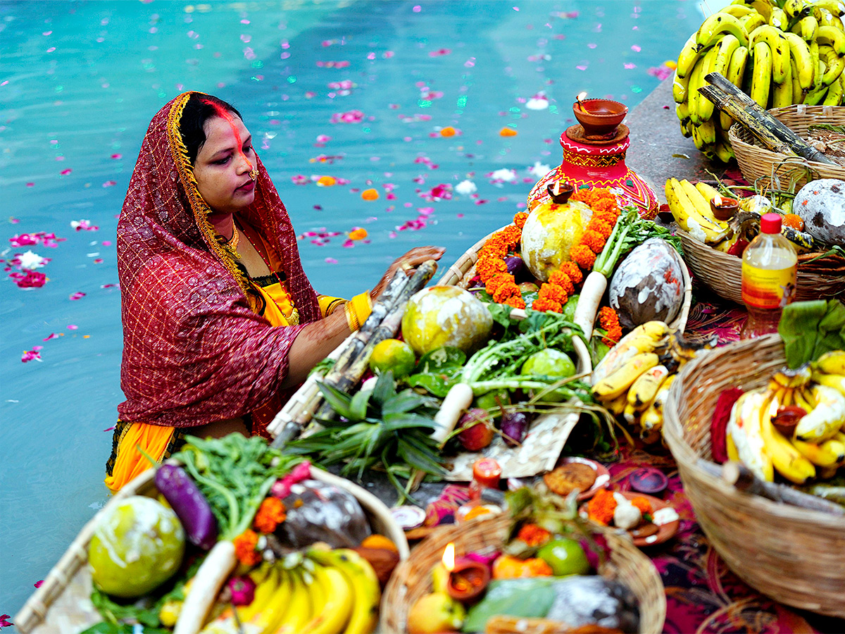 chhath puja celebration 2023 - Sakshi