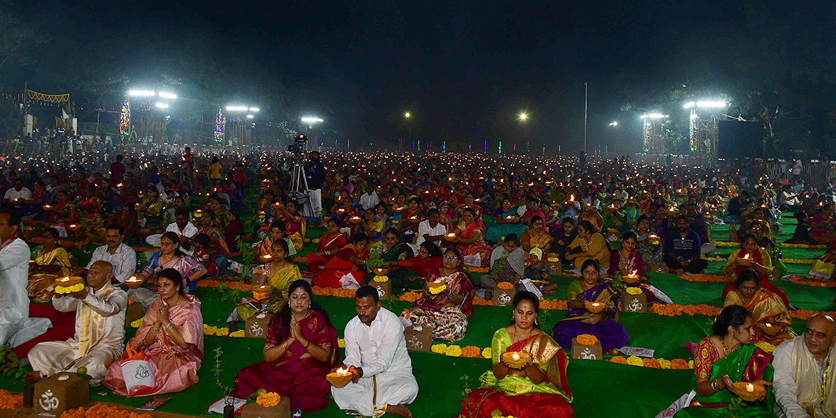 Karthika Deepotsavam In Tirupati Photos - Sakshi