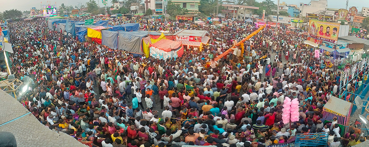 Vuyyuru Veeramma Talli Temple Pics - Sakshi21