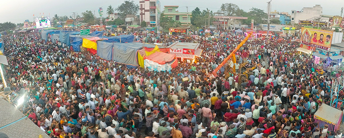 Vuyyuru Veeramma Talli Temple Pics - Sakshi22