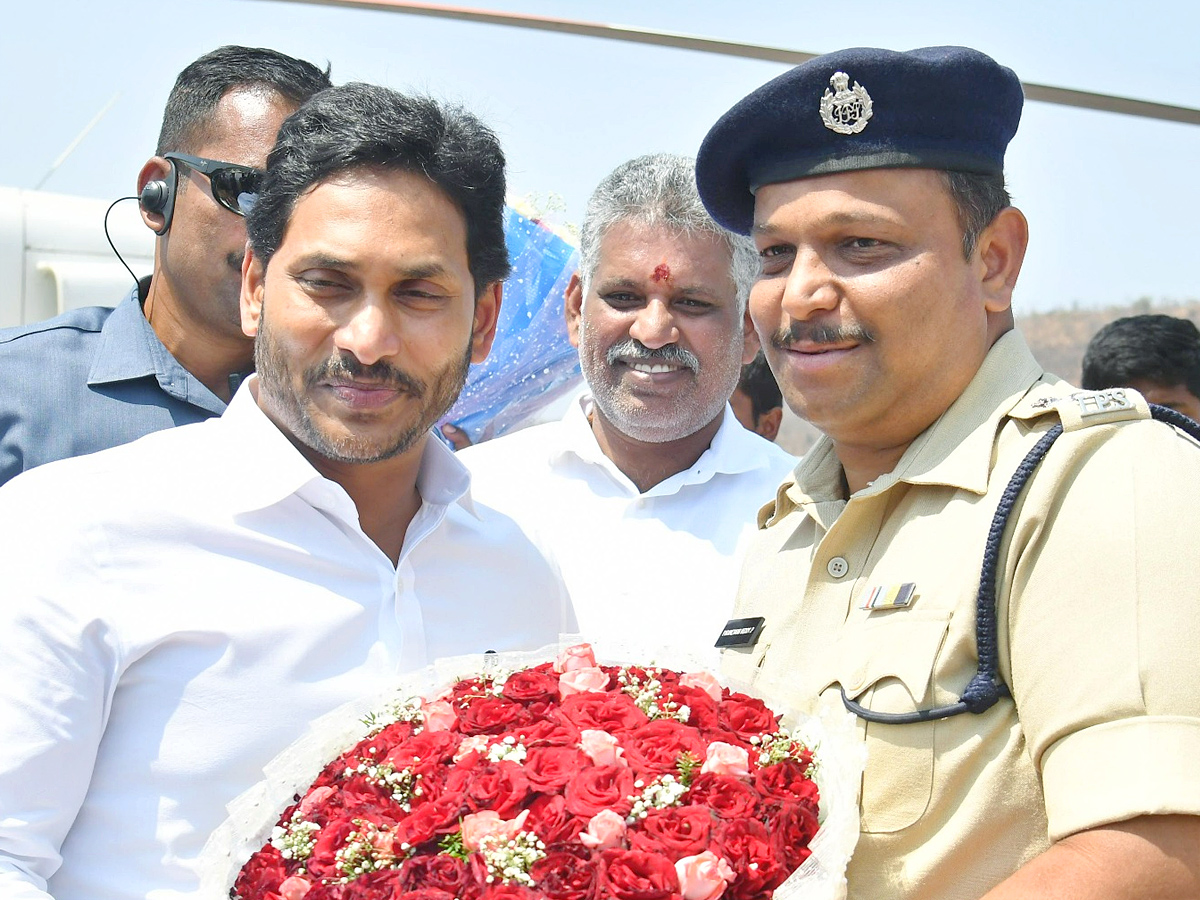 CM YS Jagan Tour In Prakasam District Photos - Sakshi