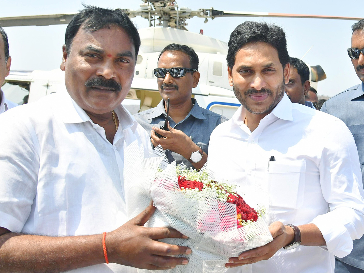 CM YS Jagan Tour In Prakasam District Photos - Sakshi