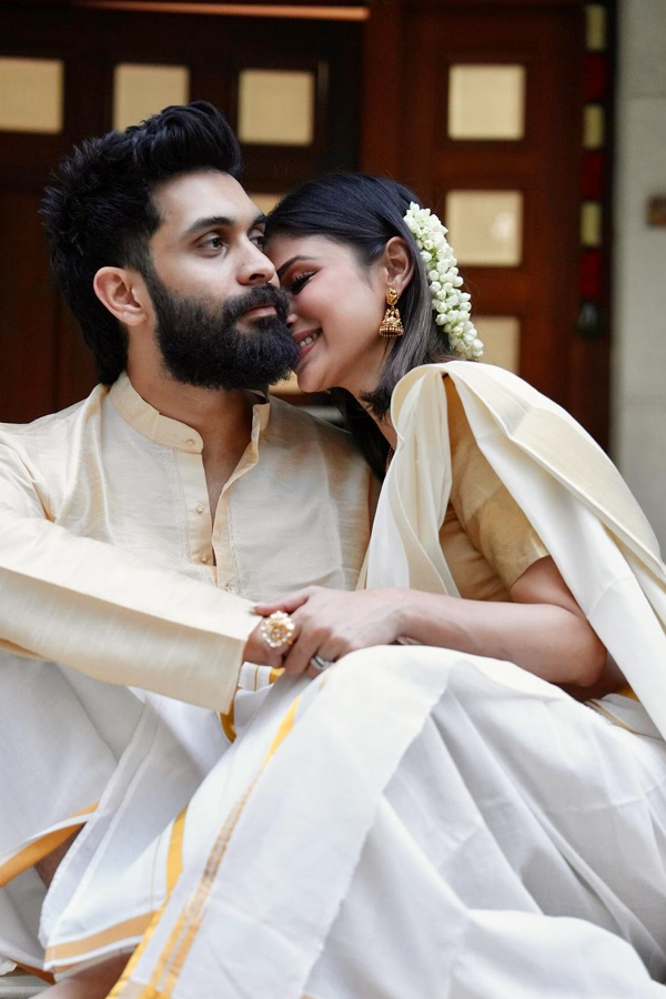 Mouni Roy Celebrates Vishu Festival With Husband  Suraj Nambiar - Sakshi