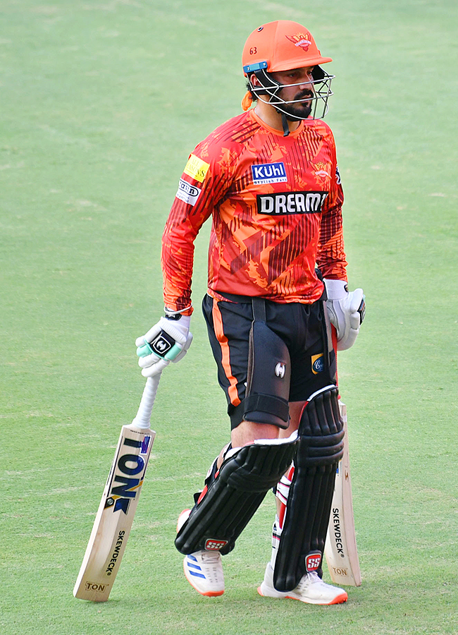 SRH and RR Players Practice Session At Uppal Stadium Special Photos