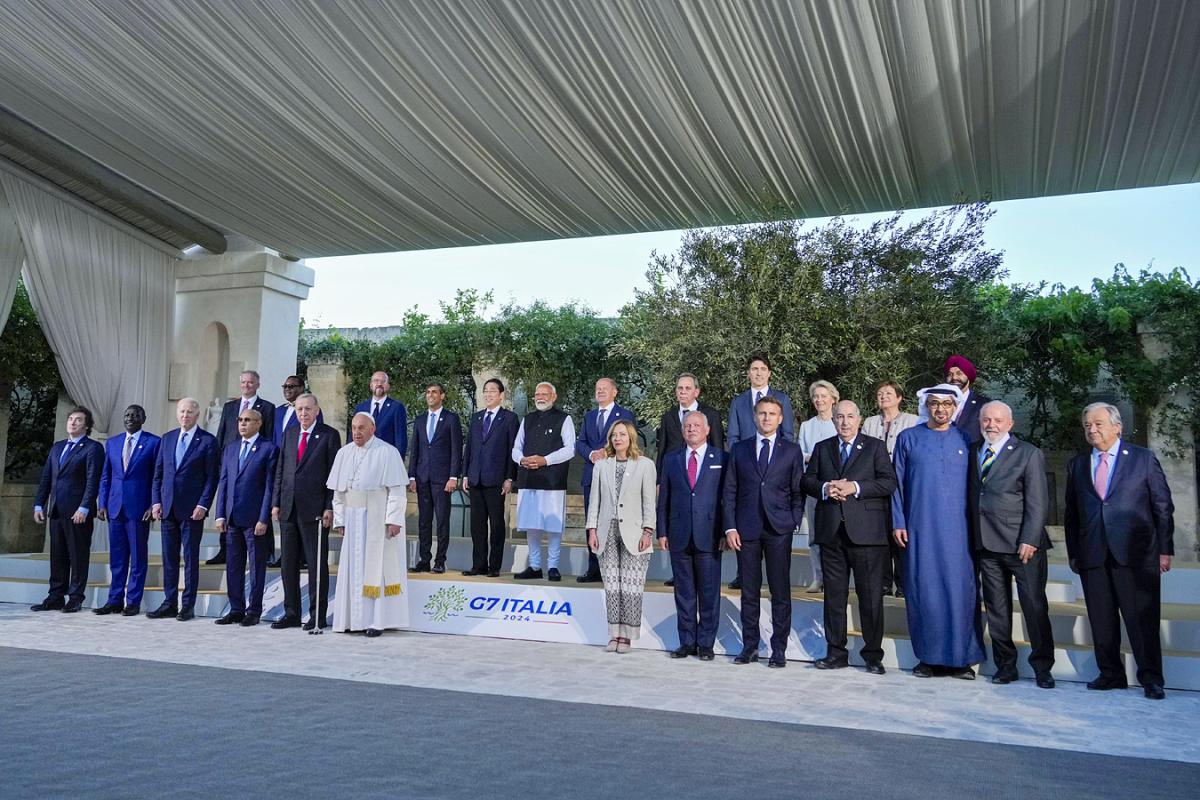 PM Modi meets the Pope and other world leaders at G7 Summit in Italy Photos