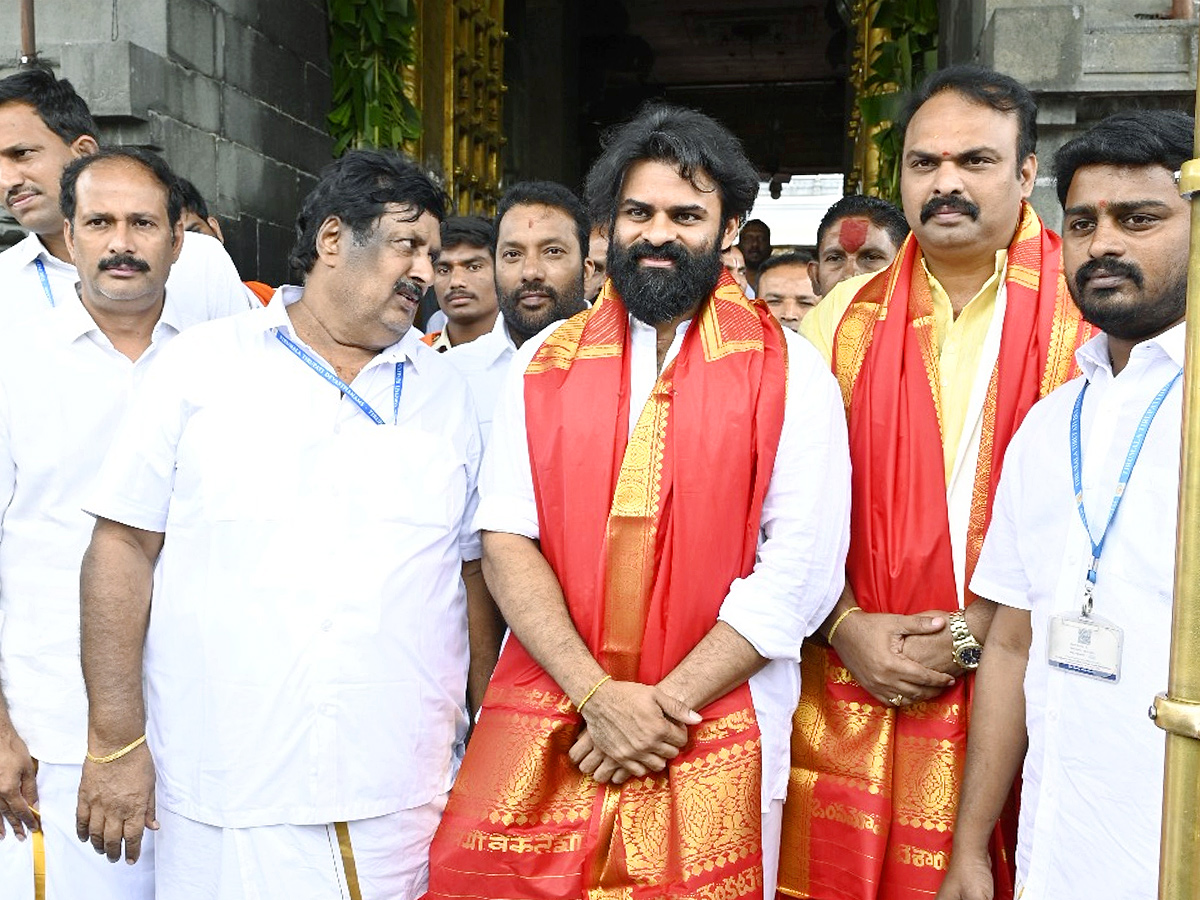 Tollywood celebreties visit Tirumala Tirupati Temple Photos