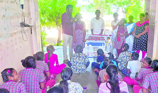 ఆల్బెండజోల్‌ మాత్రలతో పిల్లల్లో ఎదుగుదల