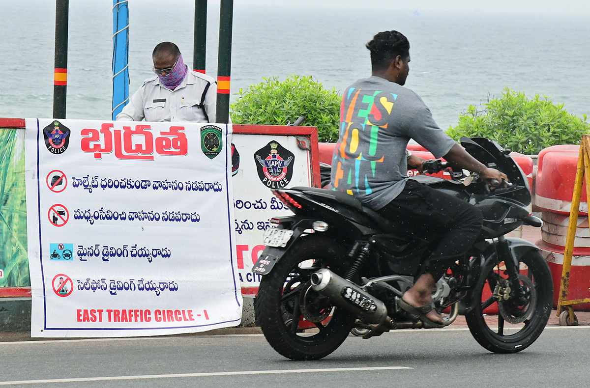 No Helmet In Visakhapatnam: See Pics