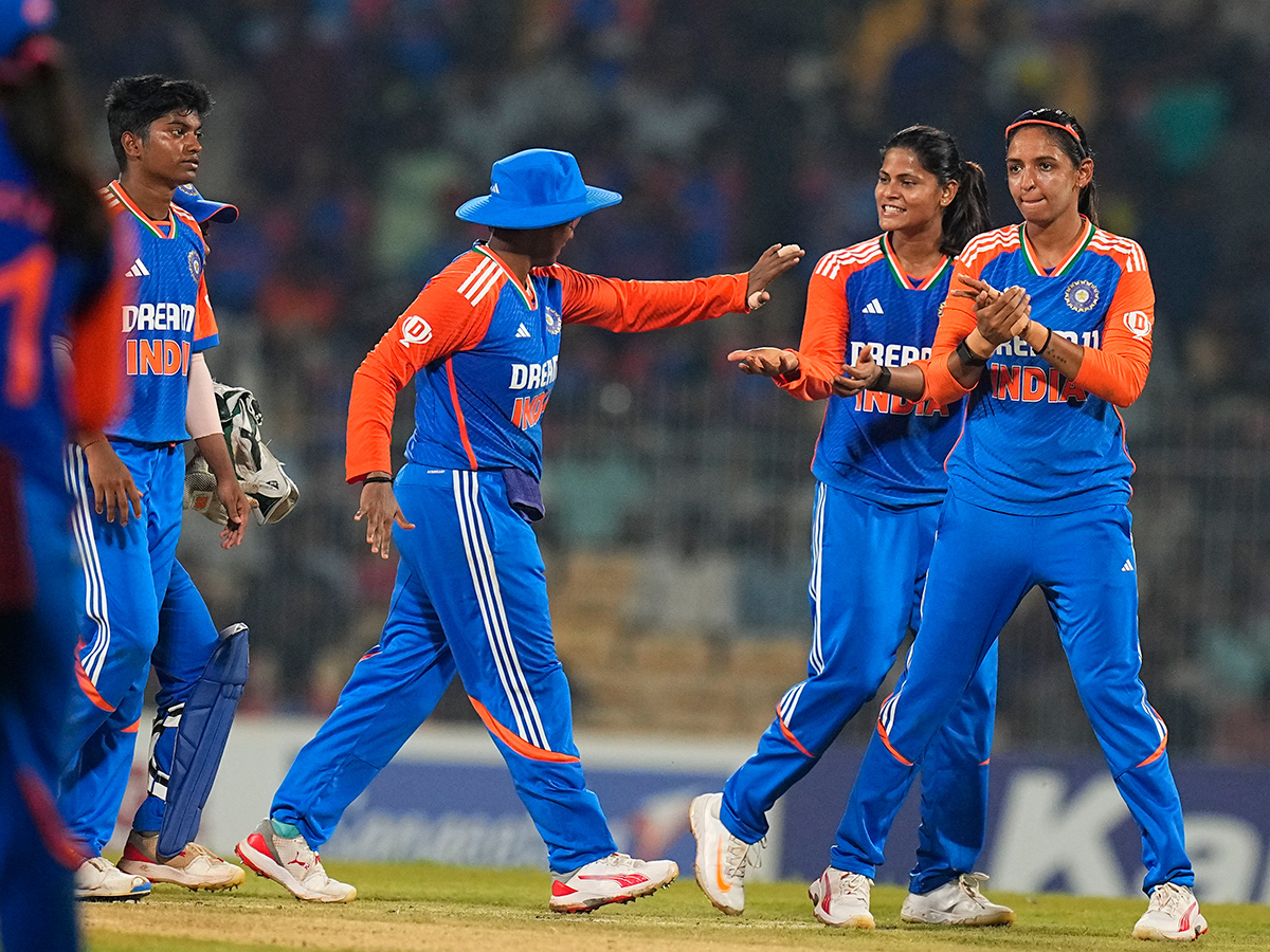 India Women vs South Africa Women 3rd T20 Match Photos