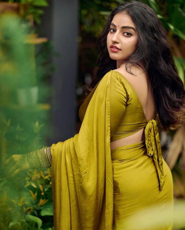 Indian Actress Malavika Menon Latest Photos Goes Viral