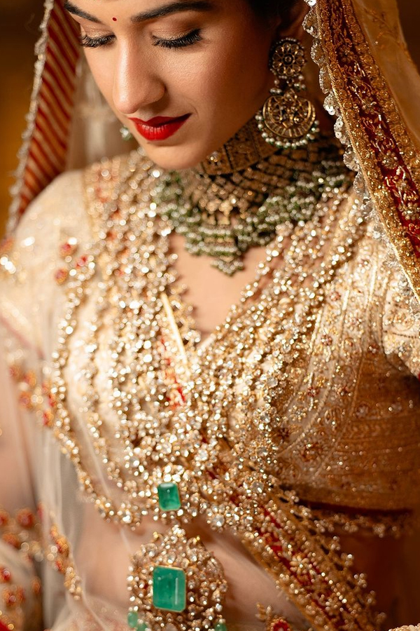 Bride Radhika Merchant Looks Like A Queen In Lehenga