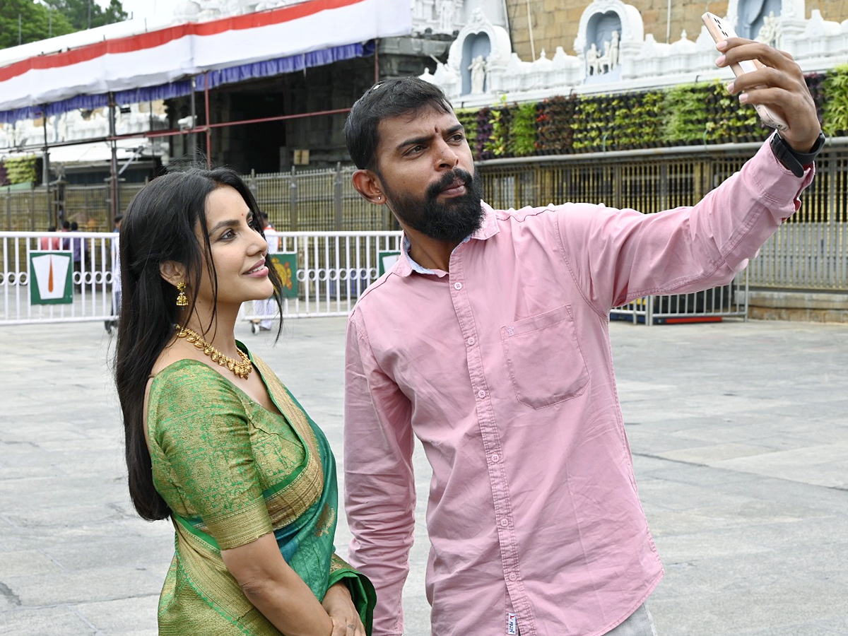 Actress Priya Anand Visits Visits Tirumala Tirupati Devasthanam Photos