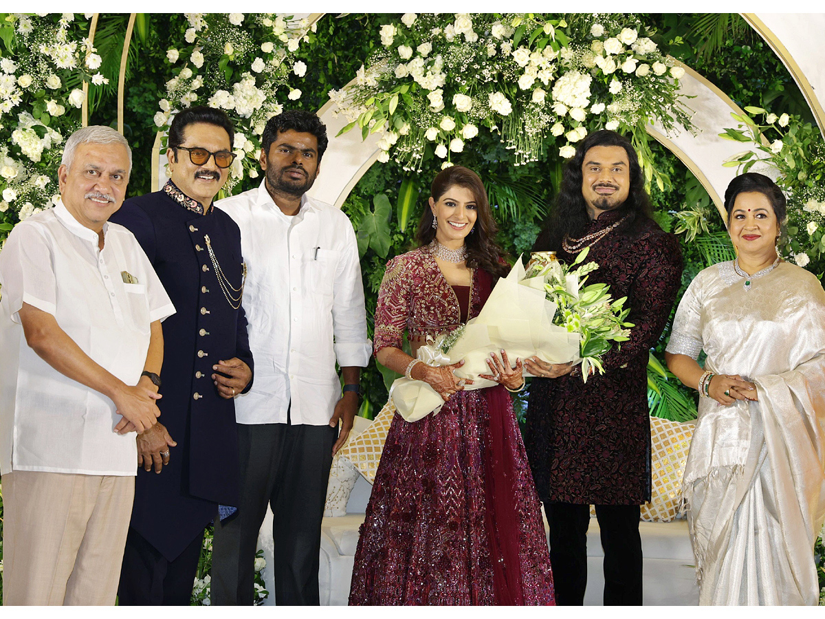 Varalaxmi Sarathkumar Grand Wedding Reception Photos