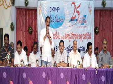 జర్నలిస్టుల సంక్షేమమే ధ్యేయం