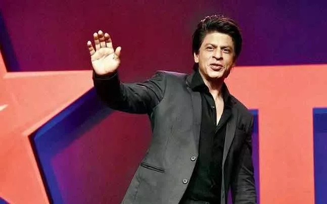 Shahrukh Khan to get Crystal Award at WEF Davos Summit - Sakshi