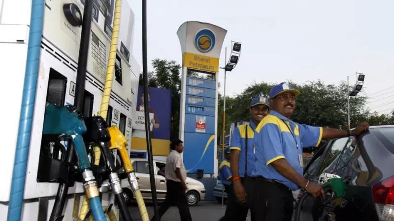 Good news! Fuel Prices May Ease In Coming Days As Crude Cost Declines - Sakshi