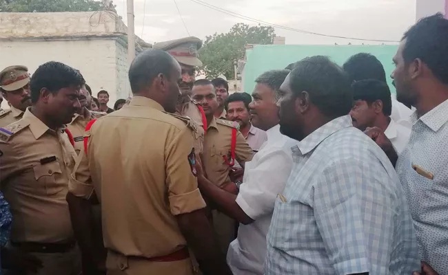 Police Arrest Kethireddy Pedda Reddy In Anantapur - Sakshi