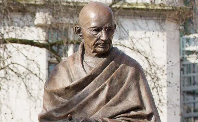 Malawians Oppose Mahatma Gandhi Statue Construction - Sakshi