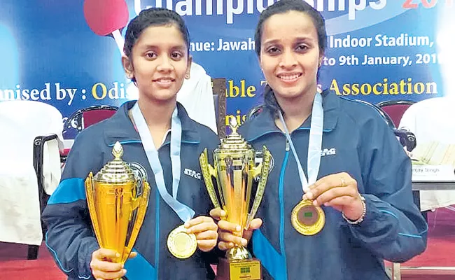 Srija-nikhath couple win golden medal - Sakshi