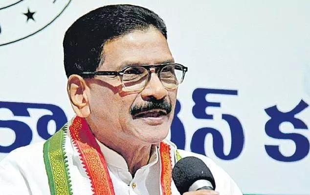 Congress party rejects Rajathkumar invitation - Sakshi
