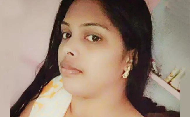 Husband Harassment Women Suicide Nalgonda - Sakshi