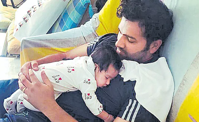 Rohit Sharma Posts A Picture With His Baby Girl Samaira Wearing A Cute I Heart Daddy Onesie - Sakshi