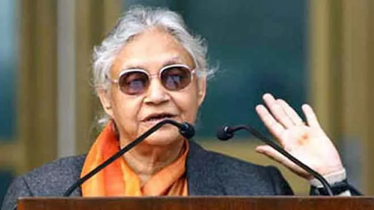 Sheila Dikshit Declares No Alliance with AAP In Delhi   - Sakshi