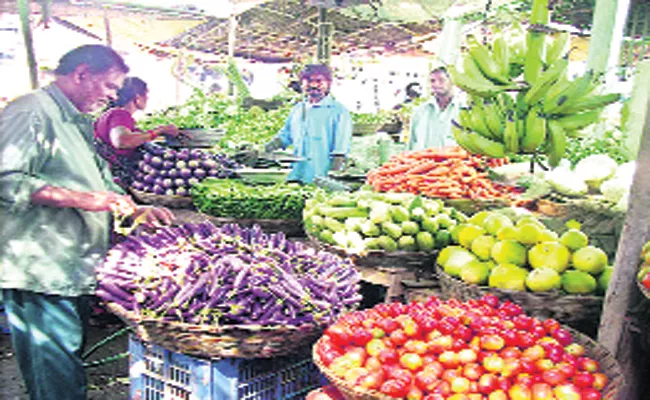 vegetable prices Hikes in market - Sakshi