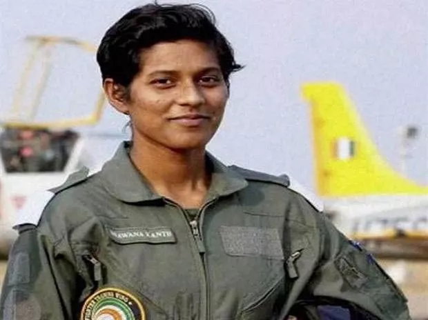 Bhawana Kanth 1st woman pilot to qualify as full-fledged fighter - Sakshi