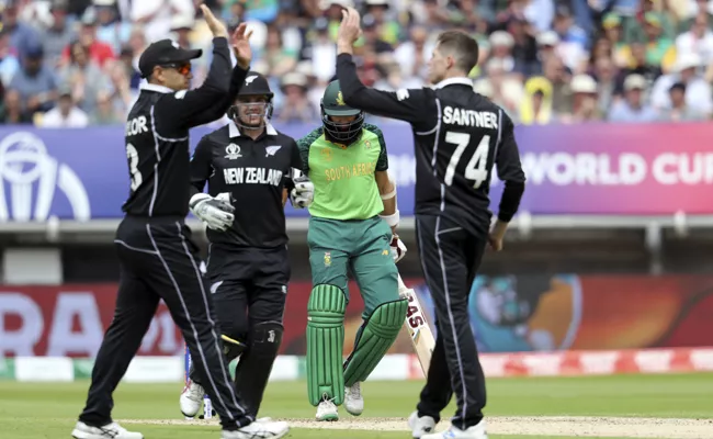 World Cup 2019 South Africa Set 242 Runs Target For New Zealand - Sakshi