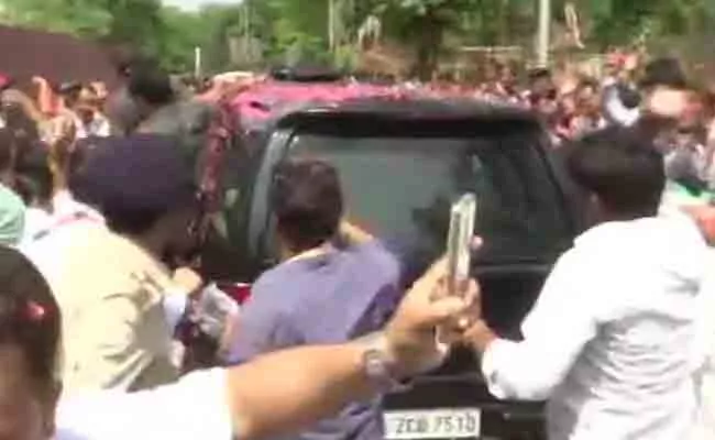 Rahul Gandhi Arrives Patna Court Over Defamation Case - Sakshi
