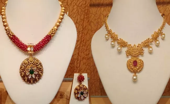 Diwali Celebration Jewelry Looks Trendy - Sakshi
