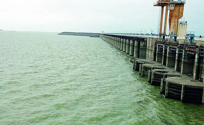 Kaleshwaram Water Reaches To Suryapet For Rabhi - Sakshi