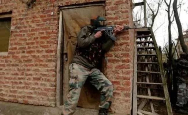 Two Militants Died By Security Forces In Anantnag District - Sakshi