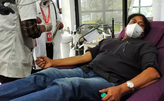 Megastar Chiranjeevi Donates Blood At Chiranjeevi Blood Bank In Hyderabad - Sakshi