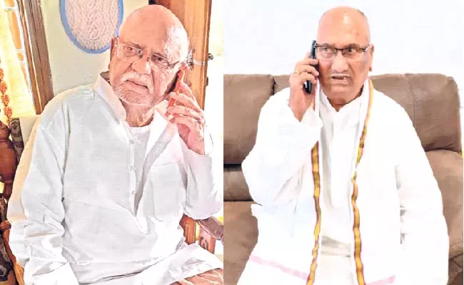 Narendra Modi Mobile Call To Telangana BJP Leaders In Warangal - Sakshi