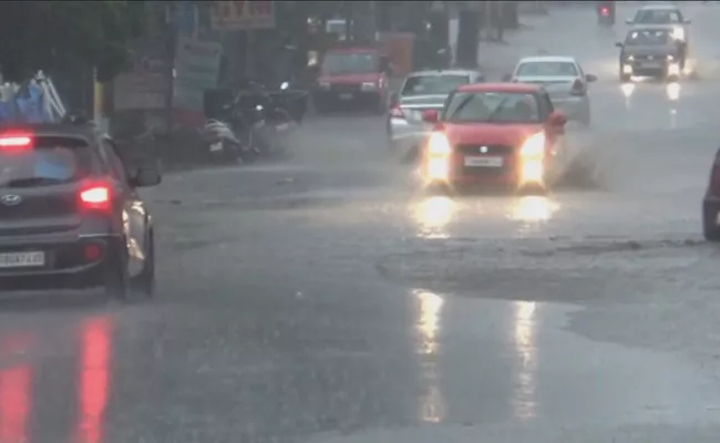 South-West Mmonsoon: Heavy rain lashes in Hyderabad - Sakshi