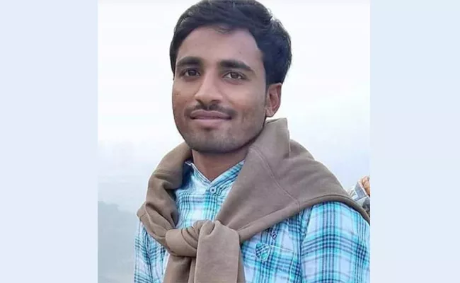 Software Engineer Deceased in Road Accident Guntur - Sakshi